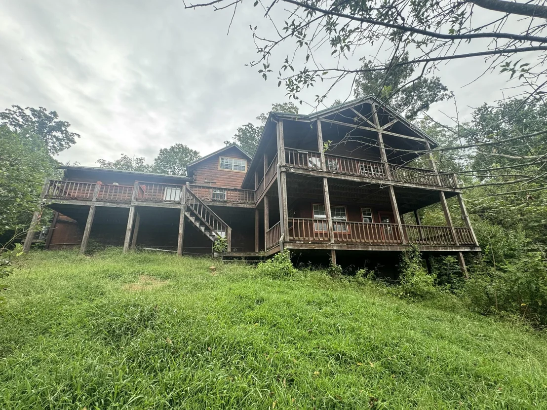 Photo of 252 River Run Road