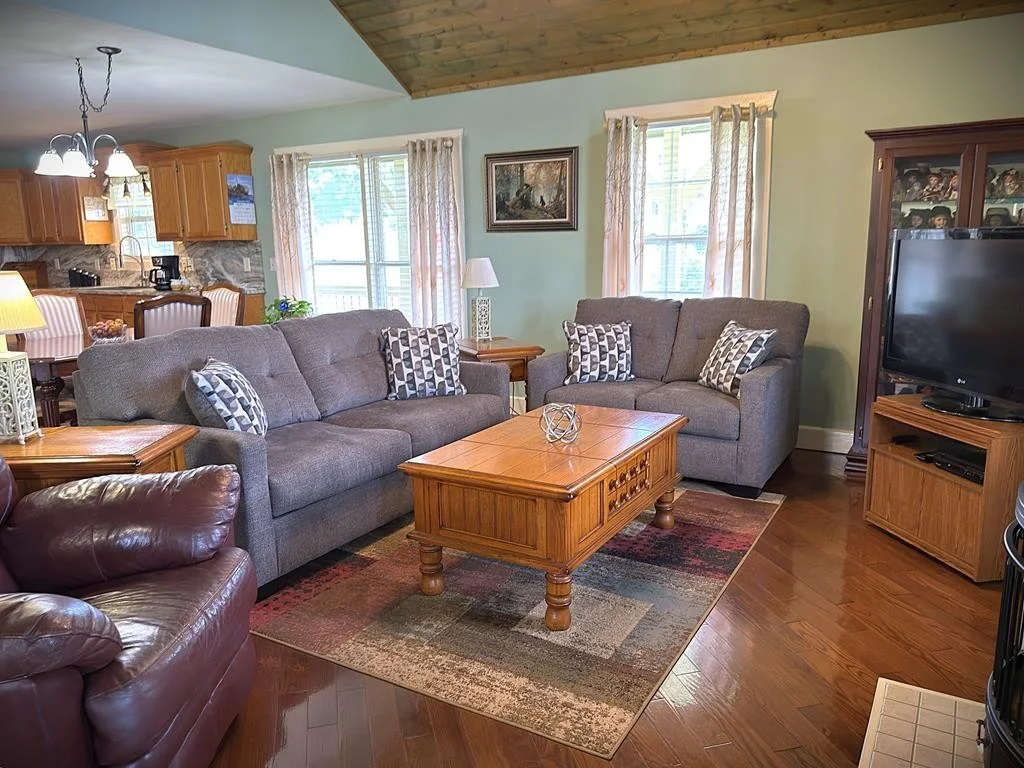 Photo of 283 Bethlehem Rd
