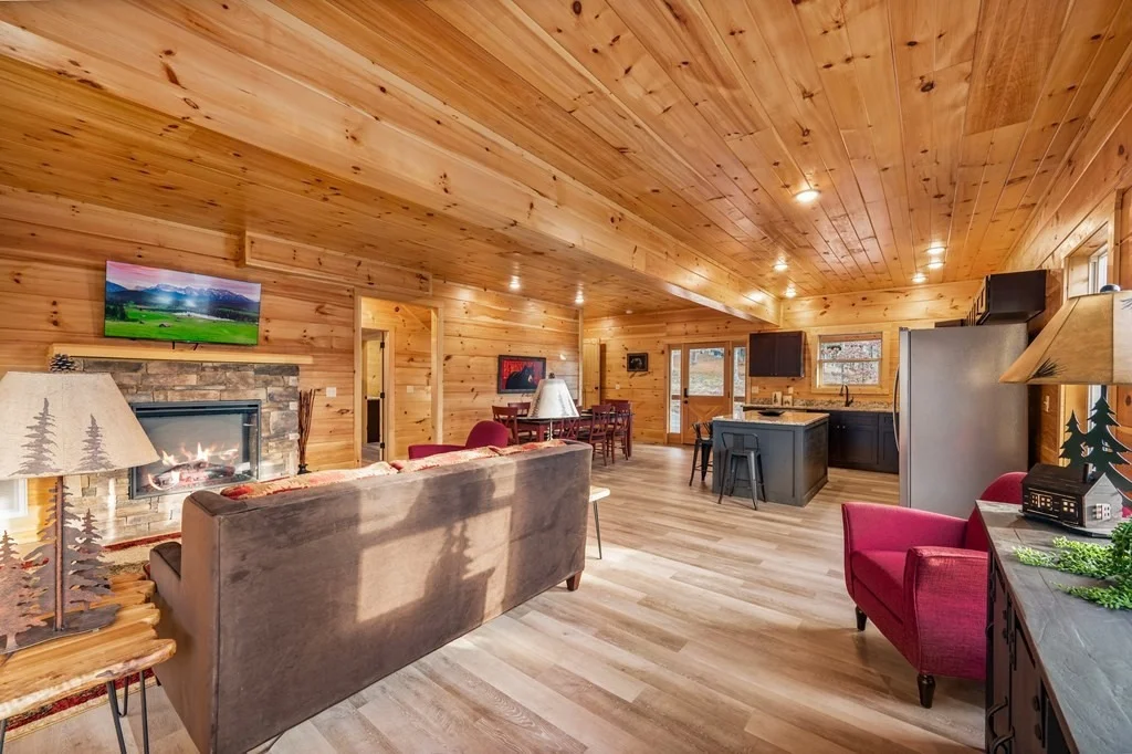 Photo of 1808 Deer Haven Road