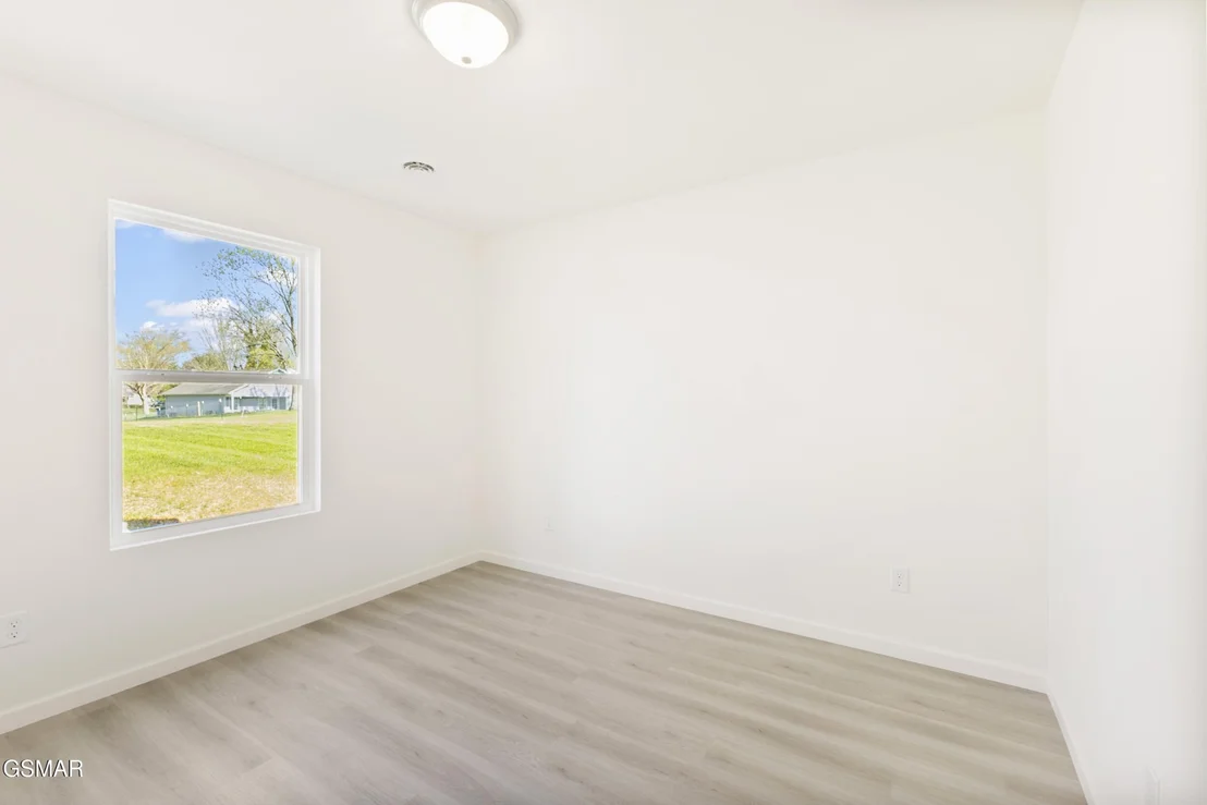 Photo of 210 Baylor Avenue