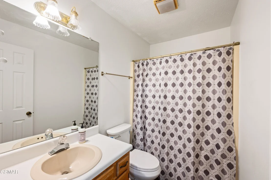 Photo of 1405 Cherokee Drive