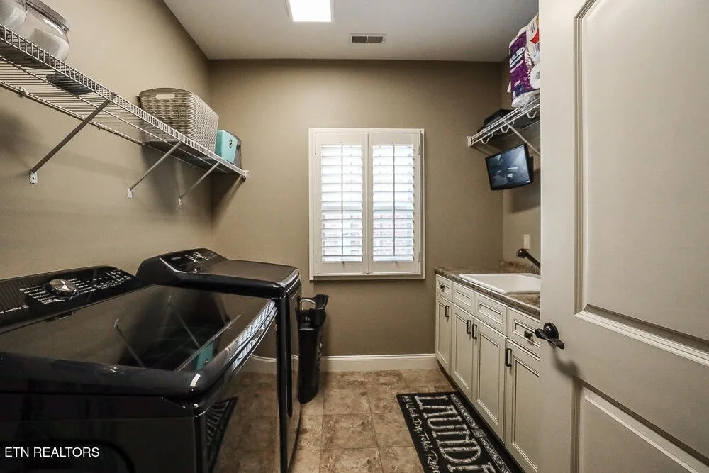 Photo of 1564 Tsuga Drive