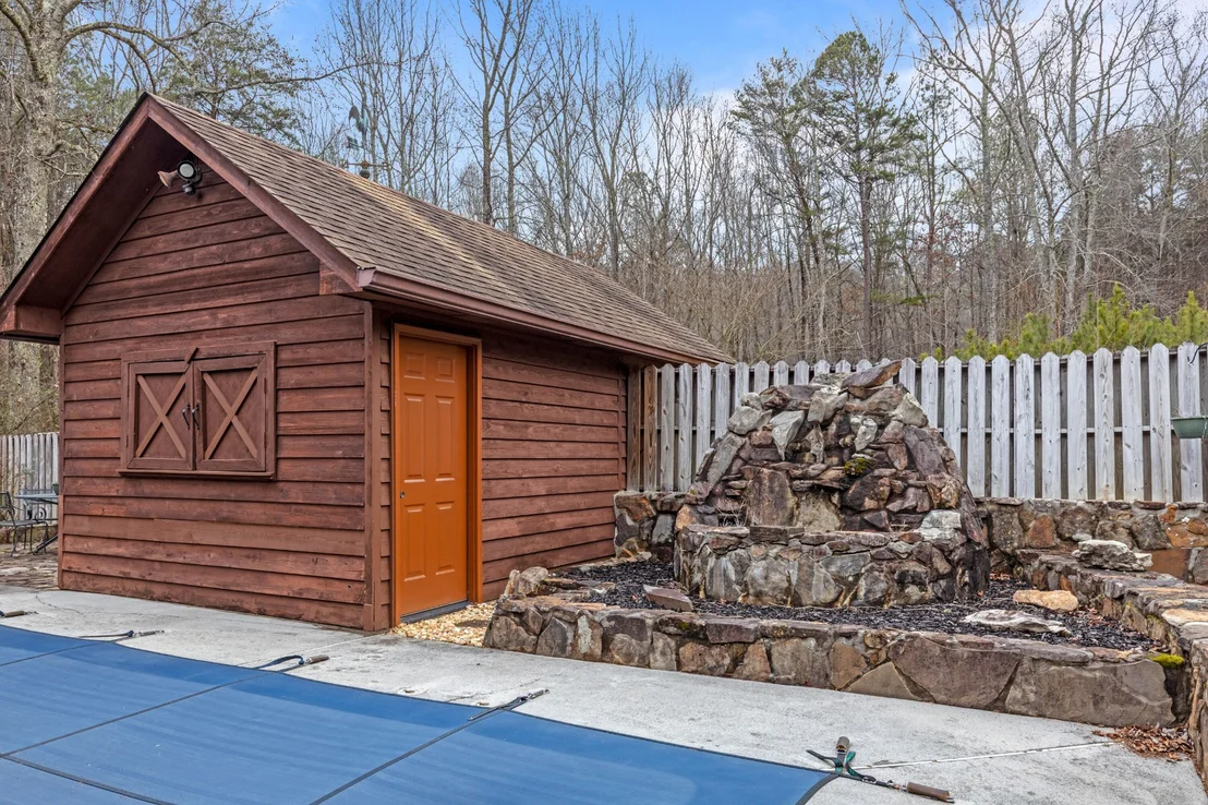 Photo of 446 Jamestown Road