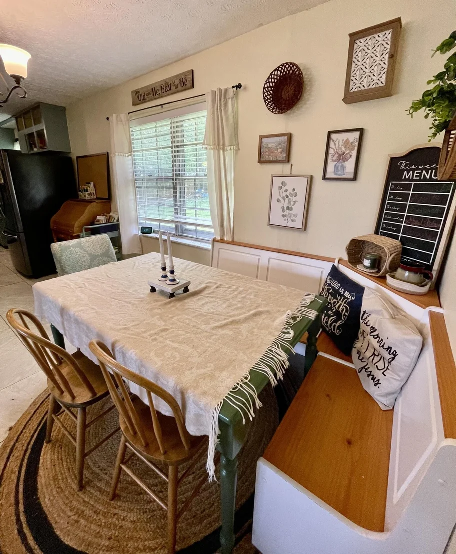 Photo of 2773 Robin Circle