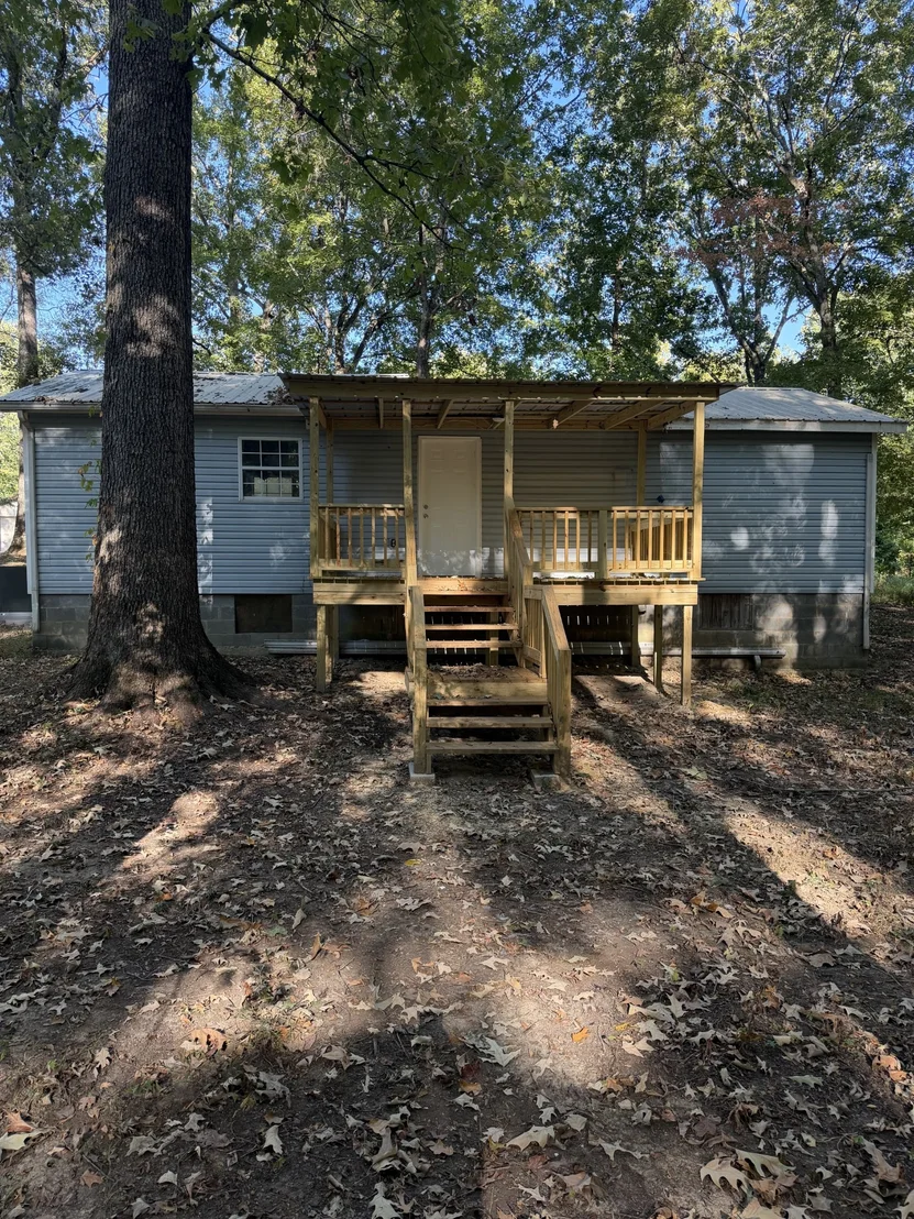 Photo of 136 Beechview Dr