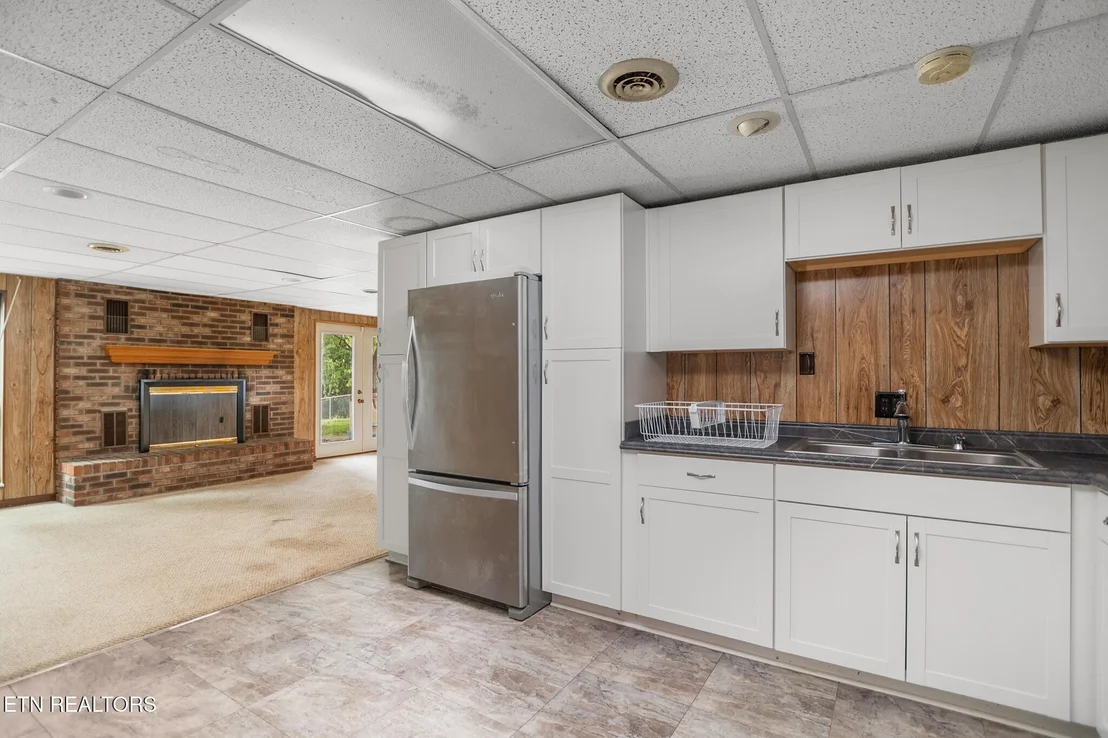 Photo of 230 Grandview Drive