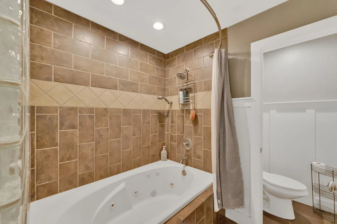 Photo of 1919 Riverview Circle