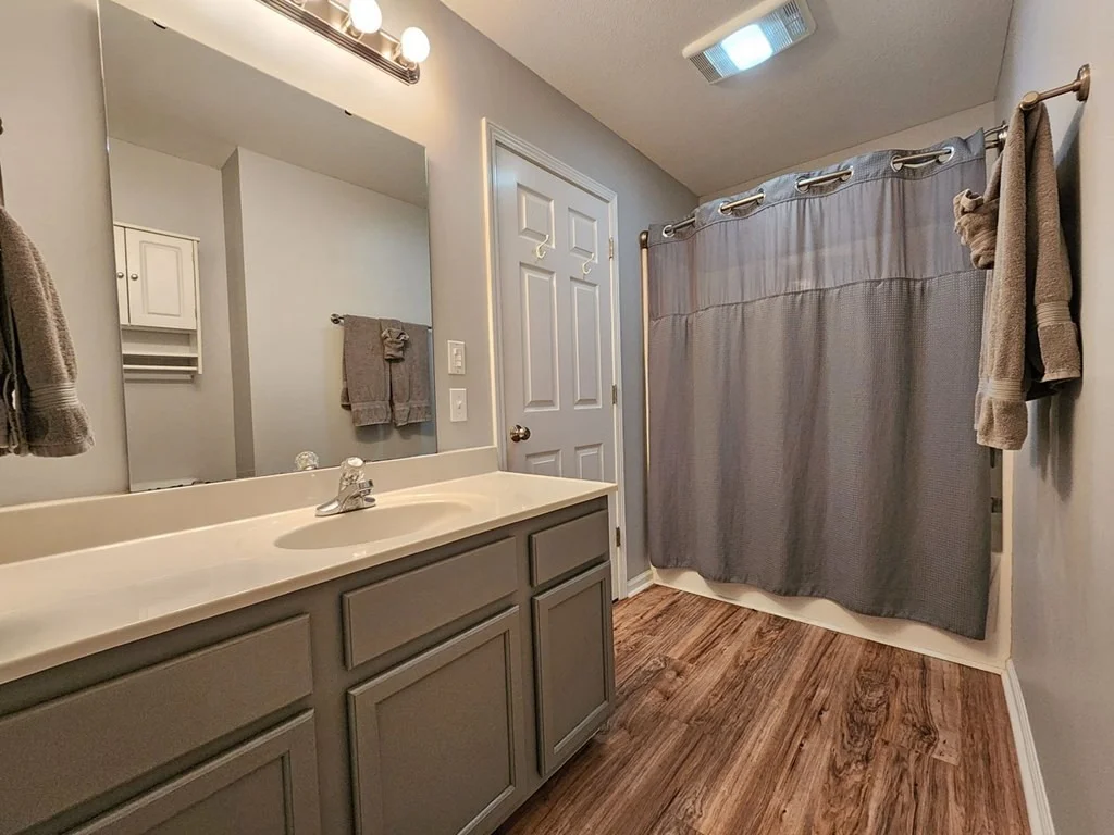 Photo of 2422 Cross View Drive