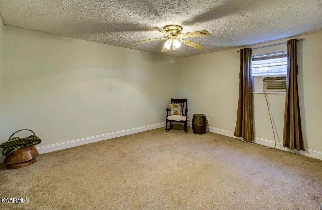 Photo of 1714 Mountain Dr.