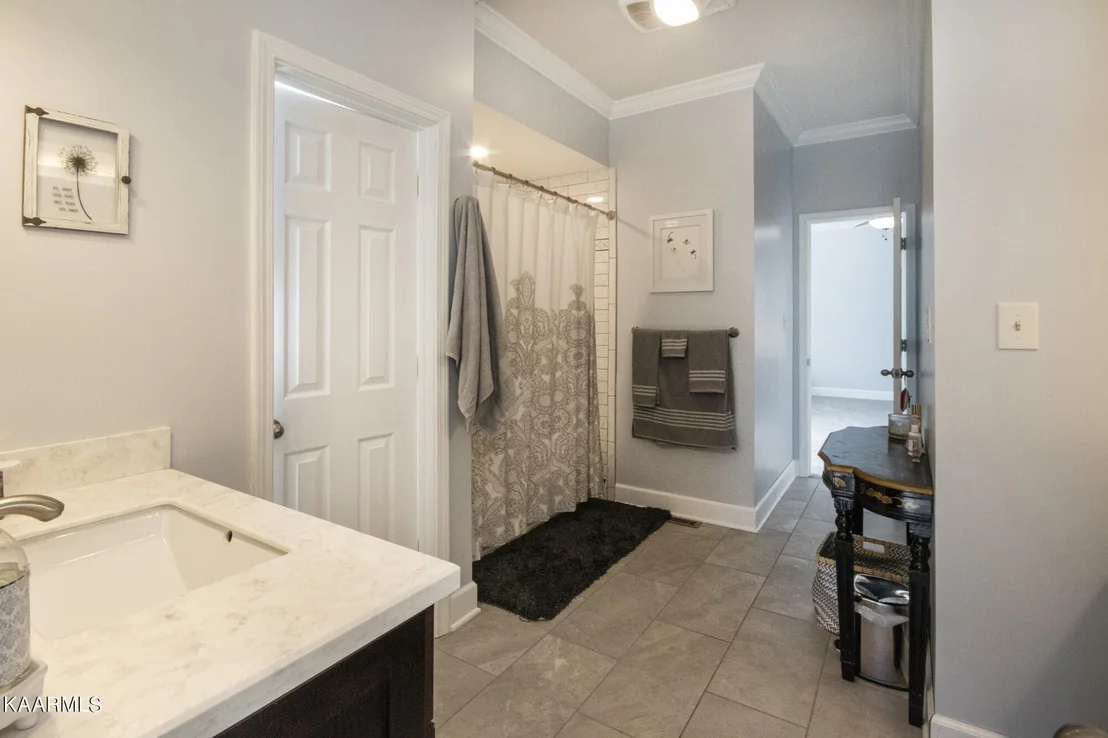 Photo of 845 Bennett Place