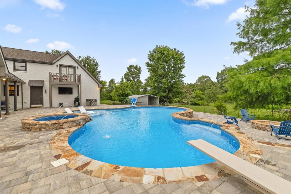 Photo of 243 Lovinggood Road