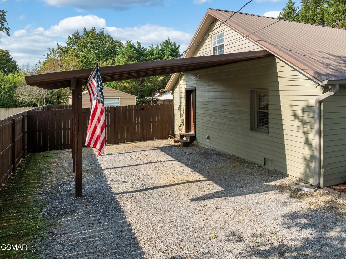 Photo of 310 Two View Road