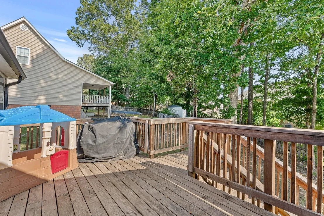 Photo of 42 Willowbrook Drive