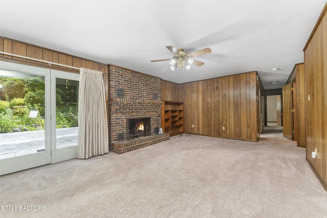 Photo of 149 Glenn Circle