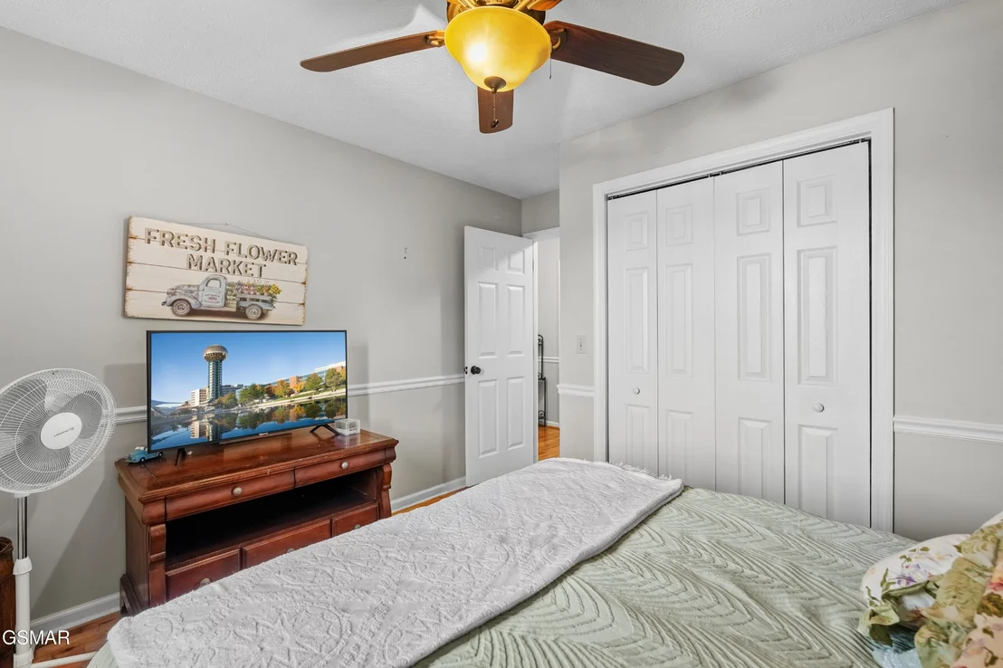 Photo of 1266 Sunrise Drive