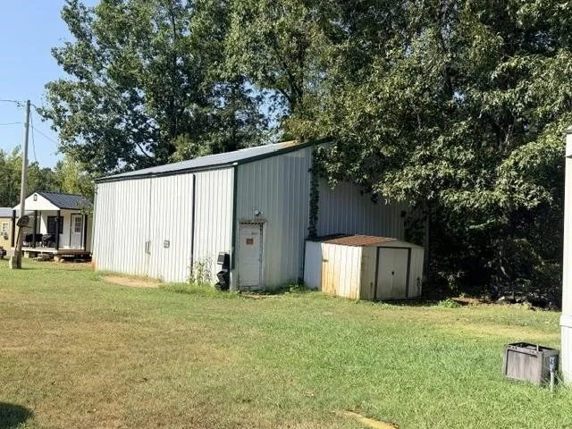 Photo of 80 HIDEAWAY CV