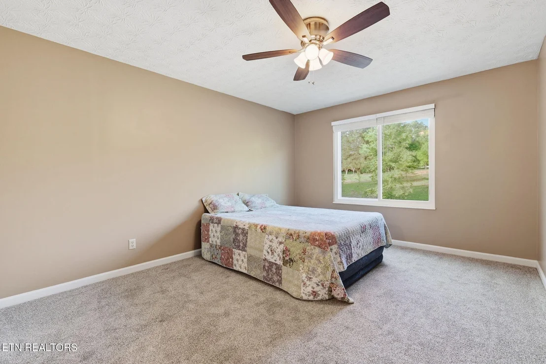 Photo of 5516 W Emory Rd