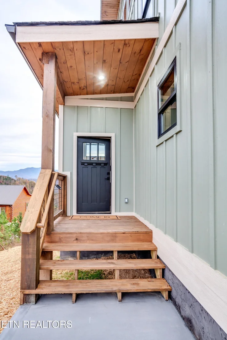Photo of 2023 Starr Crest Drive