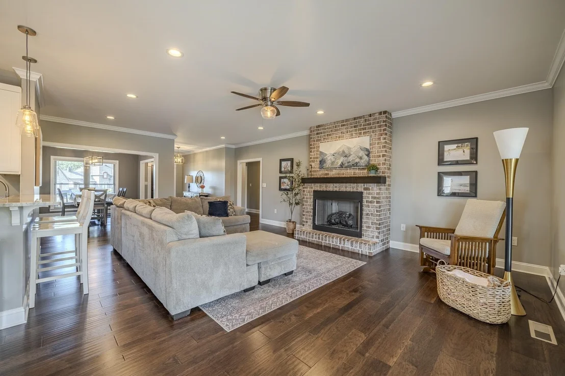 Photo of 205 TWIN FORK LN
