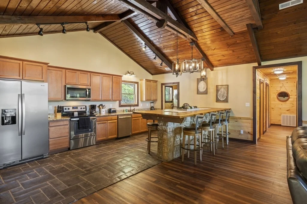 Photo of 1145 Sharp Hollow Road