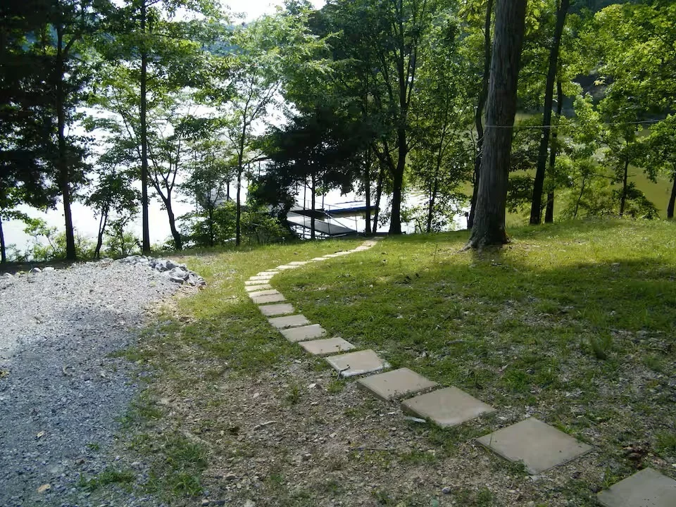 Photo of 73 Shore Dr