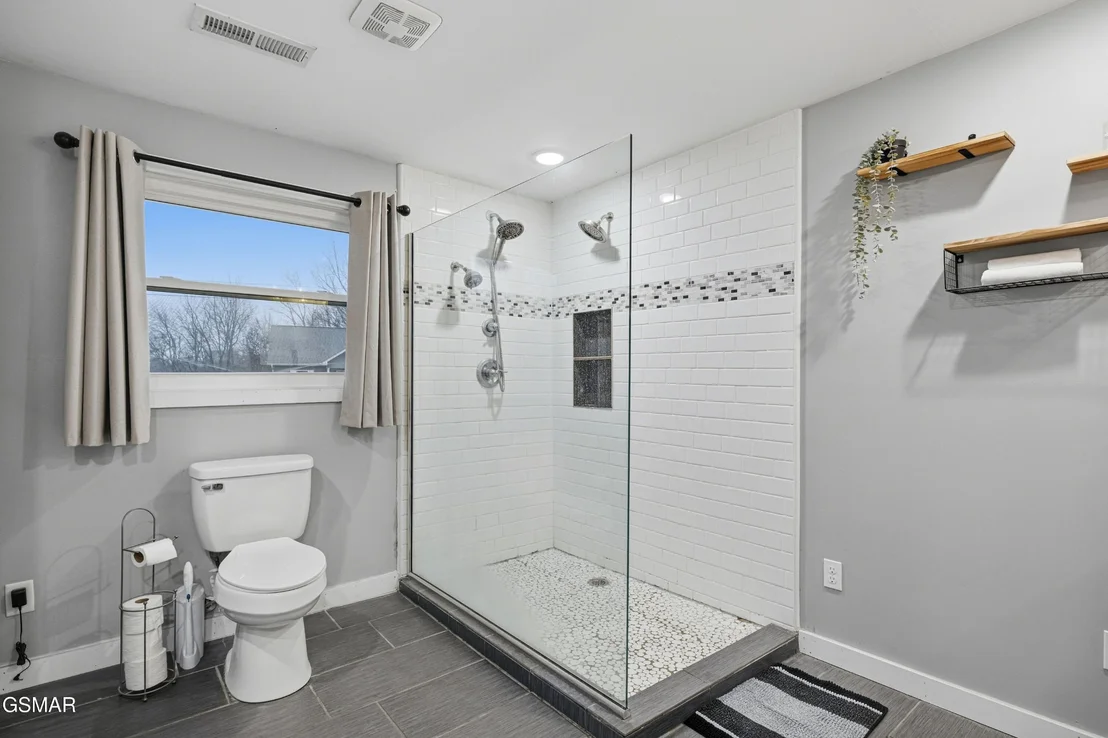 Photo of 335 Fenway Drive