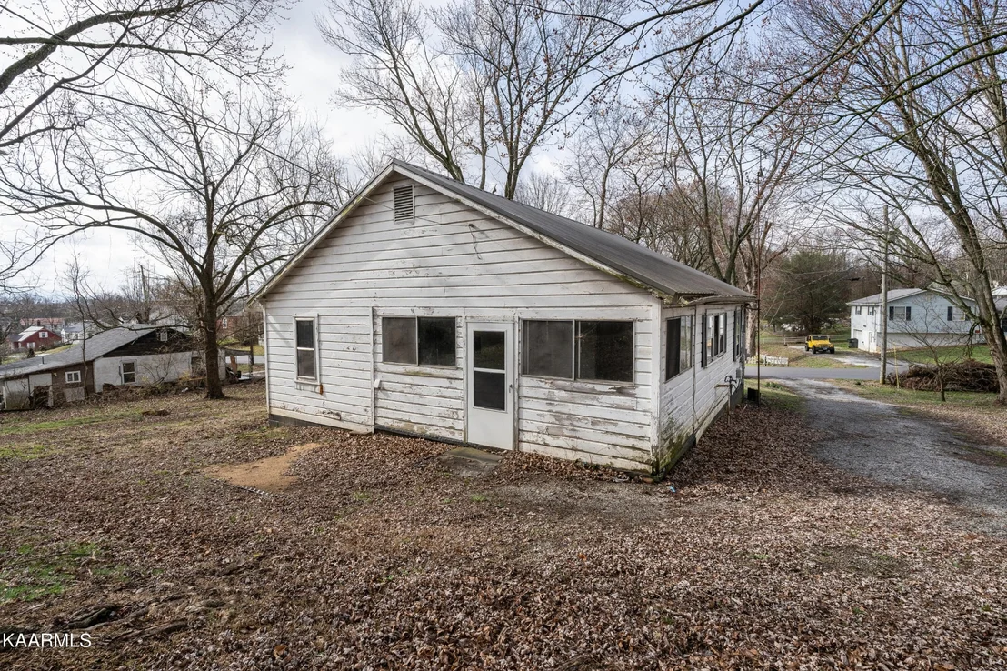 Photo of 119 Housley Ave