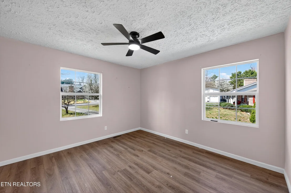Photo of 1205 Hoss Rd