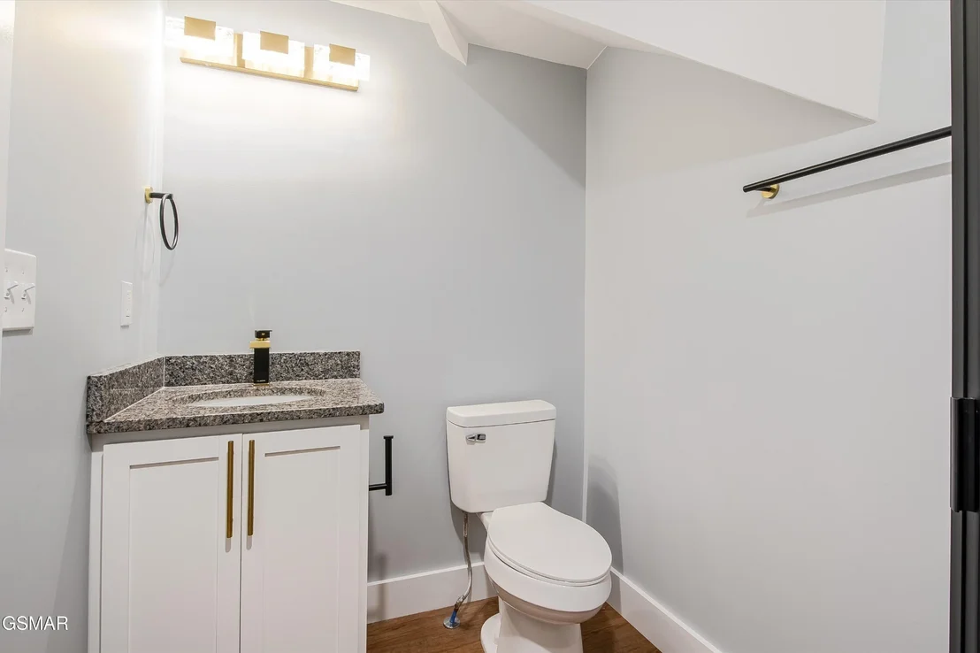 Photo of 2421 Iron Forge Way