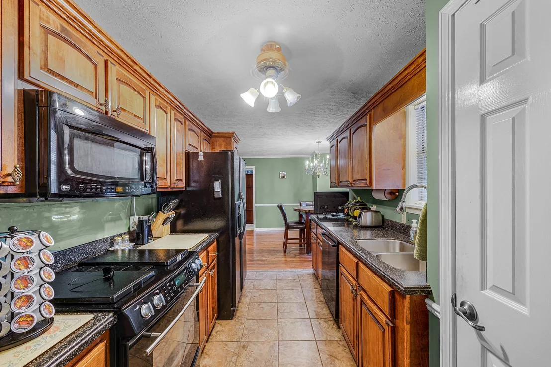 Photo of 336 Turner Loop Rd