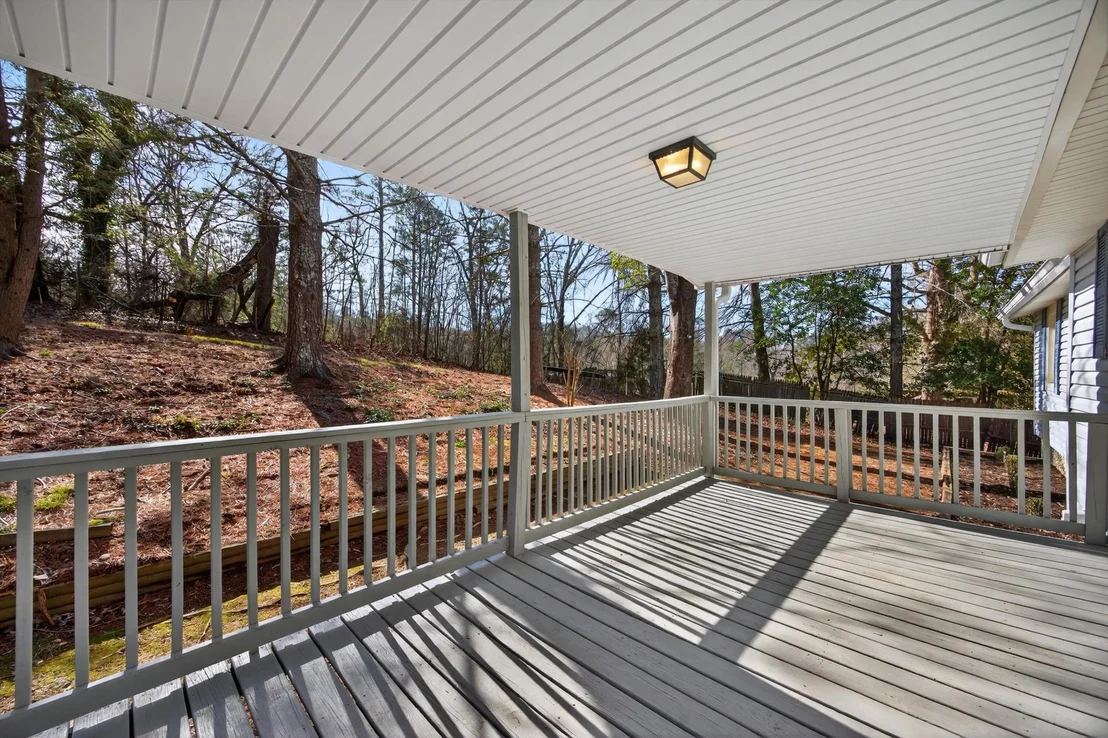 Photo of 86 West Drive