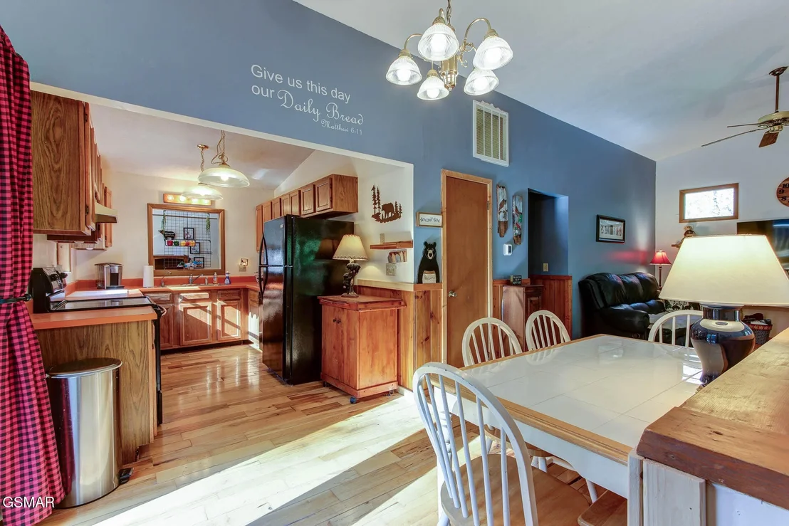 Photo of 1115 Darvan Way