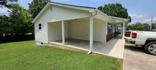Photo of 1709 Shields Drive