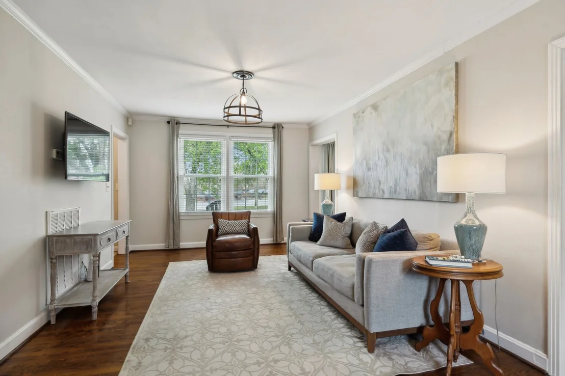 Photo of 5601 Stoneway Trl