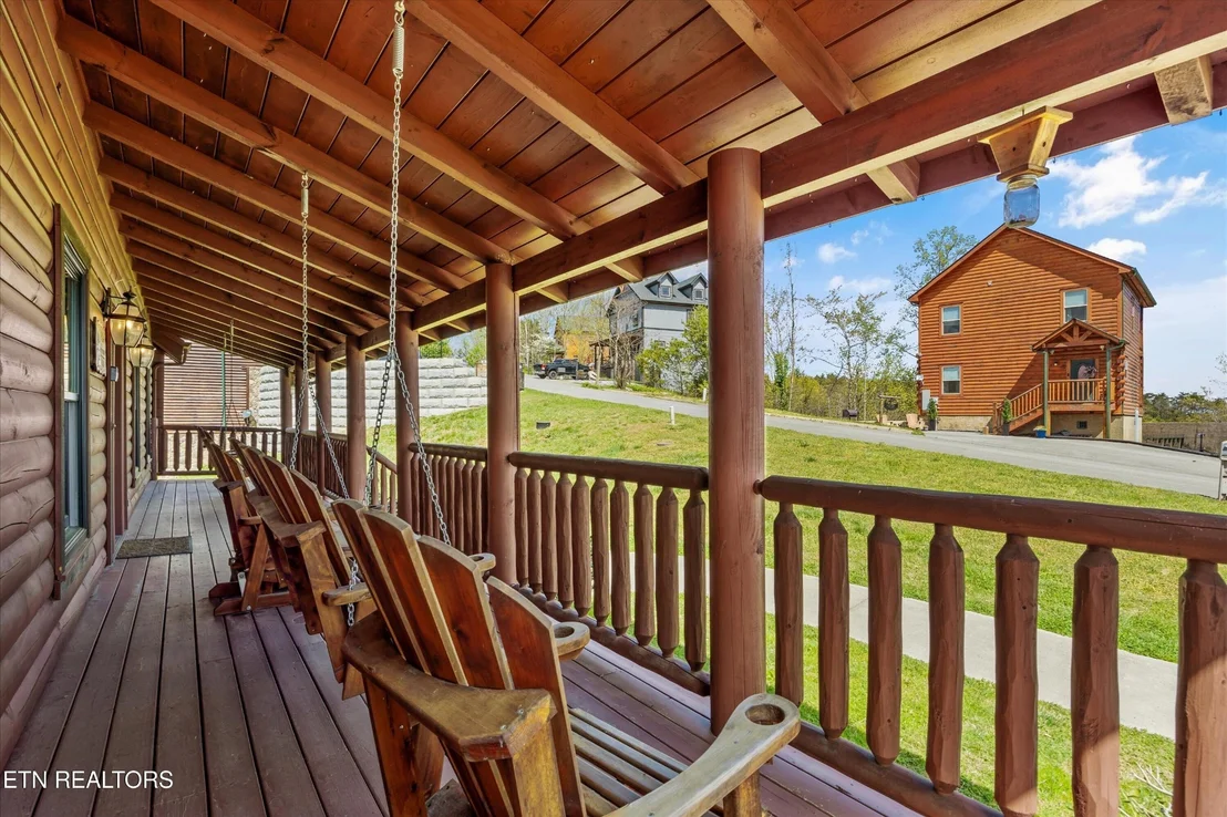 Photo of 1107 N Trail Drive