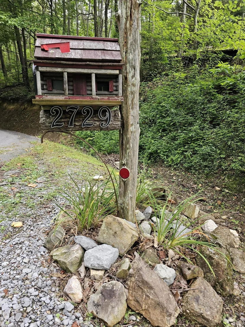 Photo of 2729 Hatcher Mountain Road