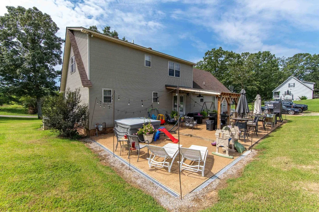 Photo of 152 SHELTON LOOP