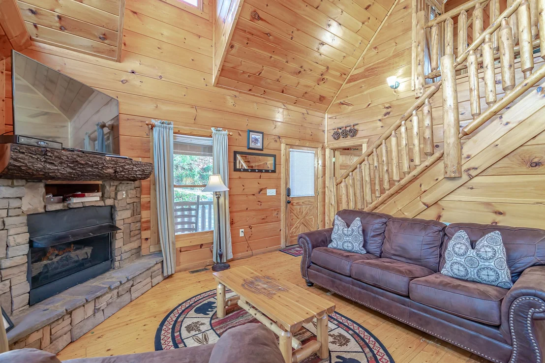 Photo of 721 Ski View Lane
