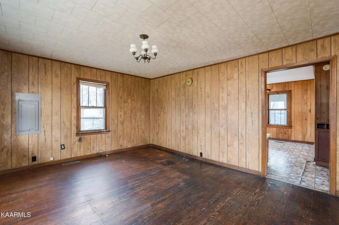 Photo of 119 Housley Ave
