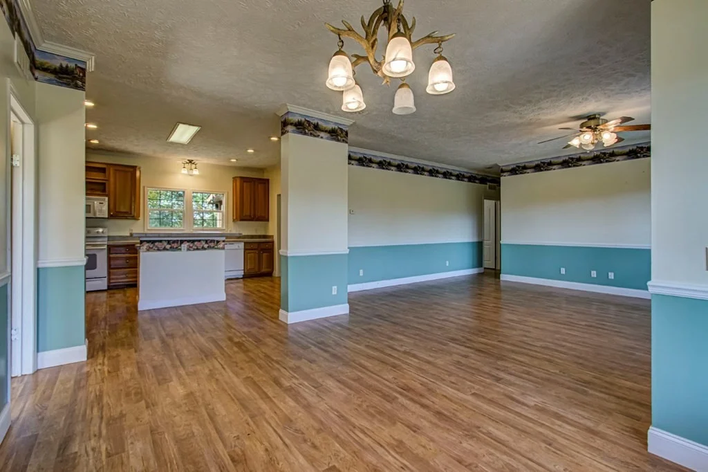Photo of 345 Hance Way
