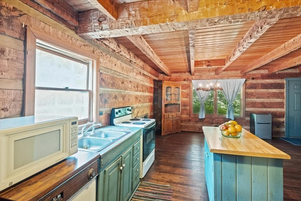 Photo of 3221 Bryan Road