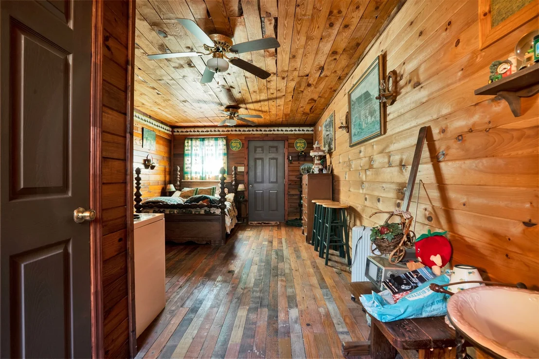 Photo of 358 County Road 42