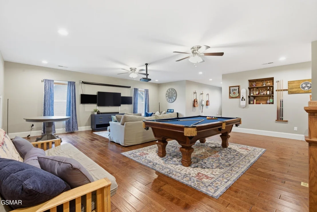 Photo of 701 Waters Edge