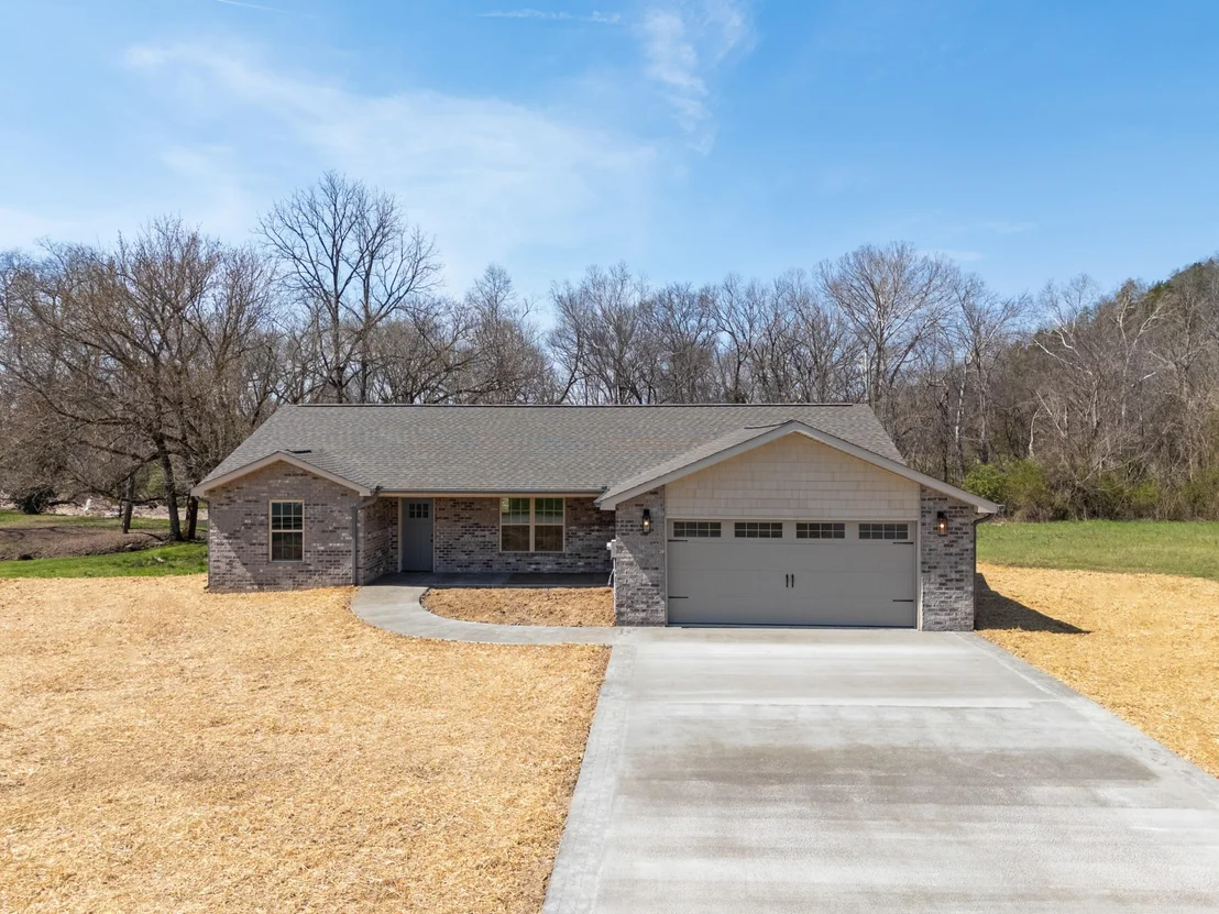 Photo of 208 Rivers Edge Lane