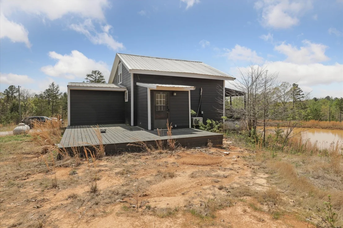 Photo of 320 Stewart Rd