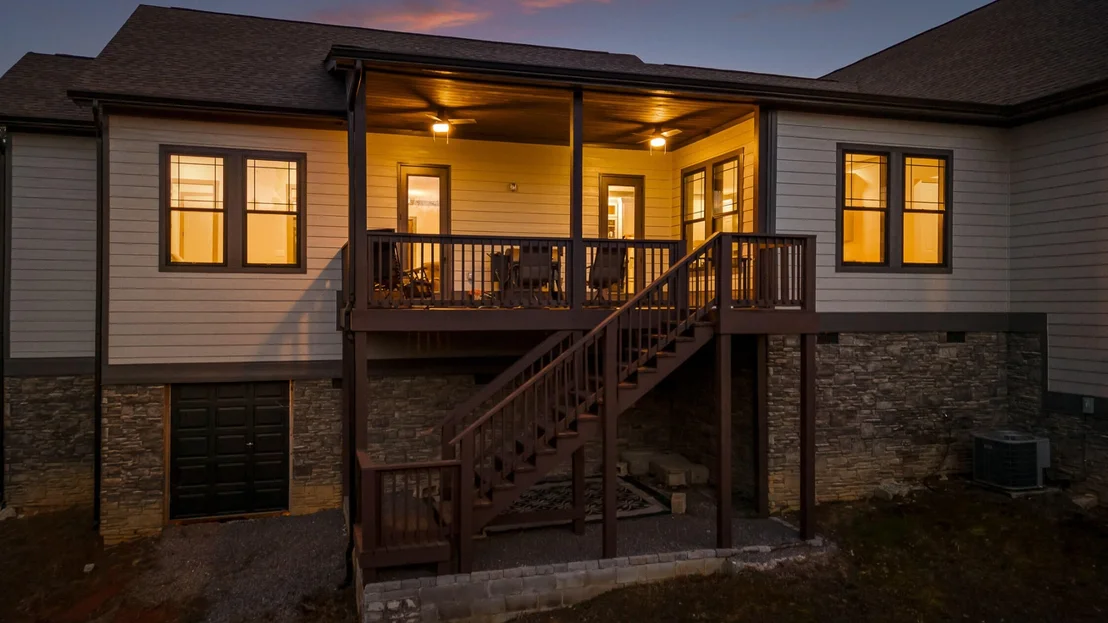 Photo of 2323 River Bluffs Drive