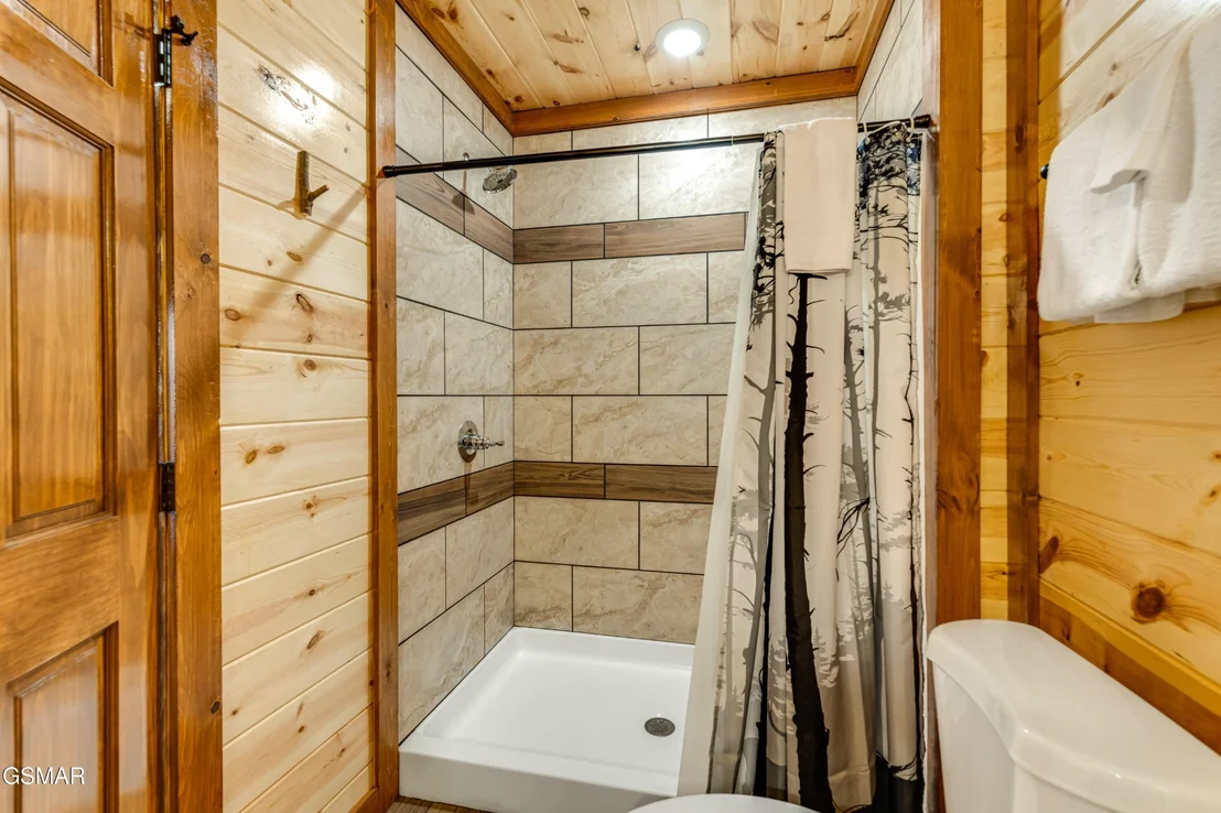 Photo of 2586 Rogers Way
