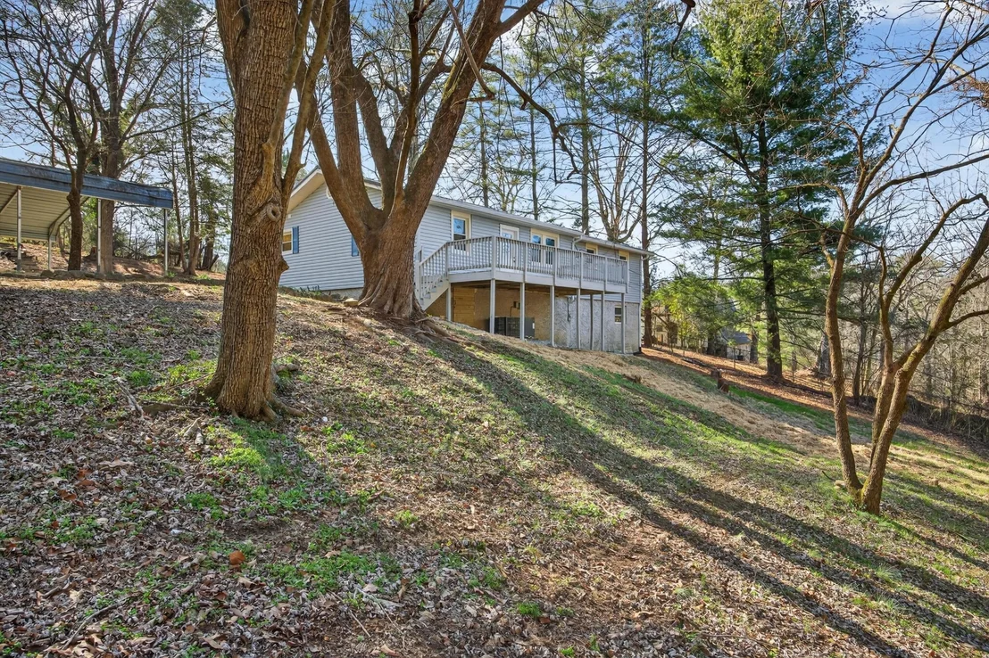 Photo of 86 West Drive