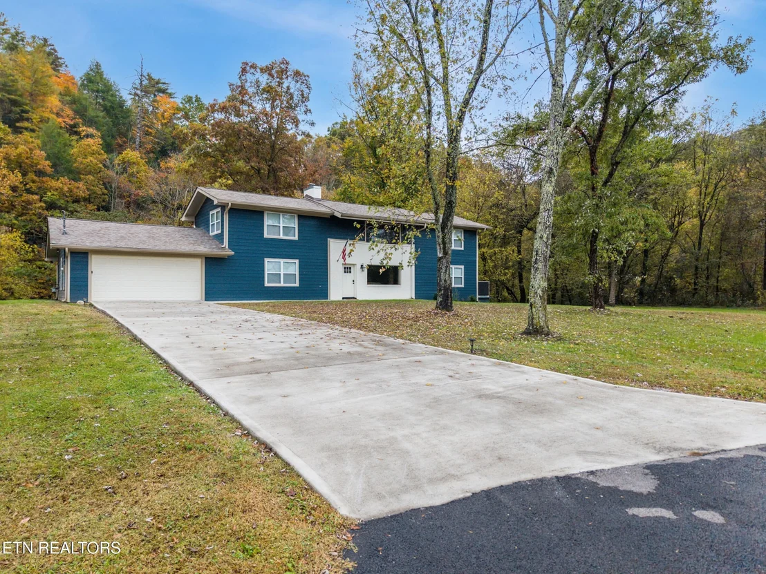 Photo of 2690 High Valley Drive