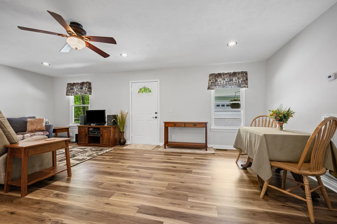 Photo of 606 Fortner Rd